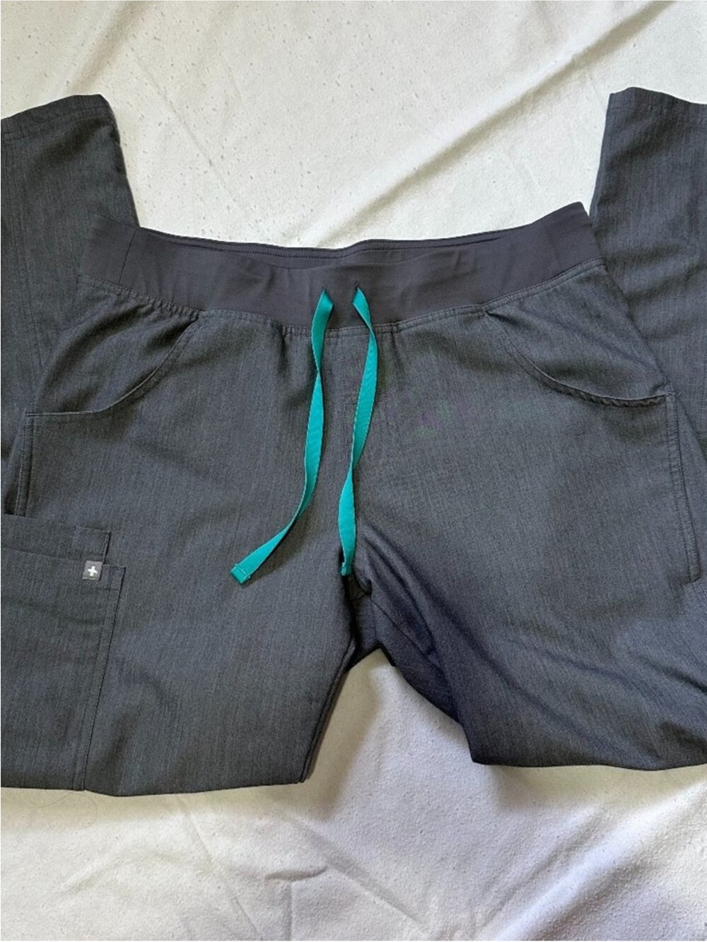 Figs Kade Scrub pants size med